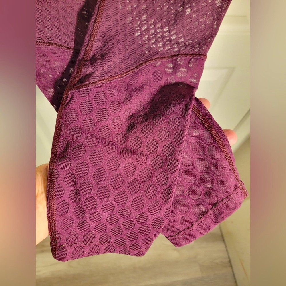 Lululemon LAB RARE Geo Tight 28"•High Rise Compression Pant•Plum•NO FLAWS•6 - Picture 6 of 16